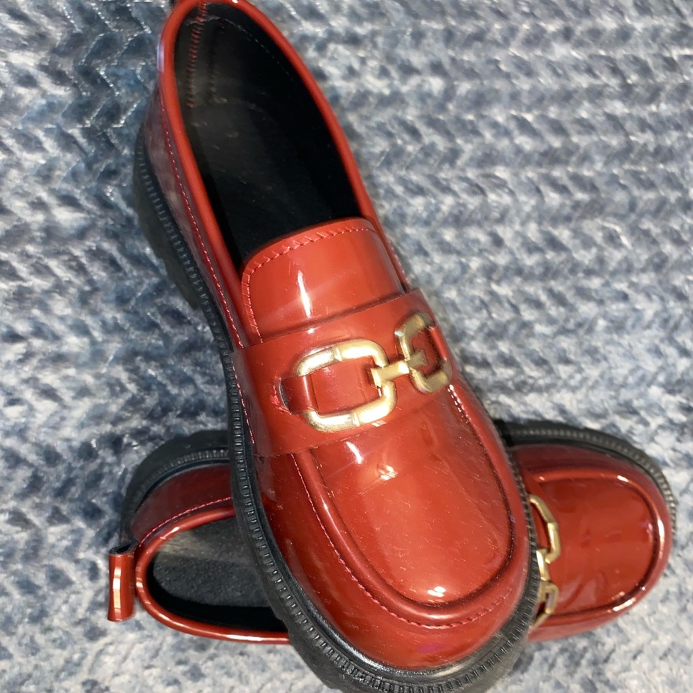 Girls Burgundy Loafers with Gold Accent